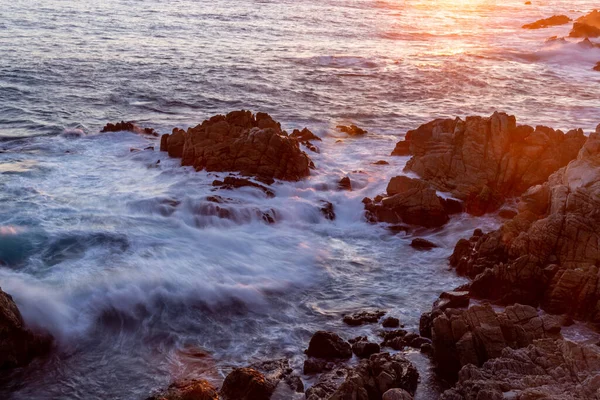 サンセットの美しい海の海岸 — ストック写真