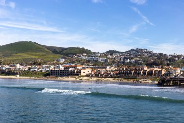 İspanya 'nın kuzeyindeki Akdeniz kıyısının manzarası