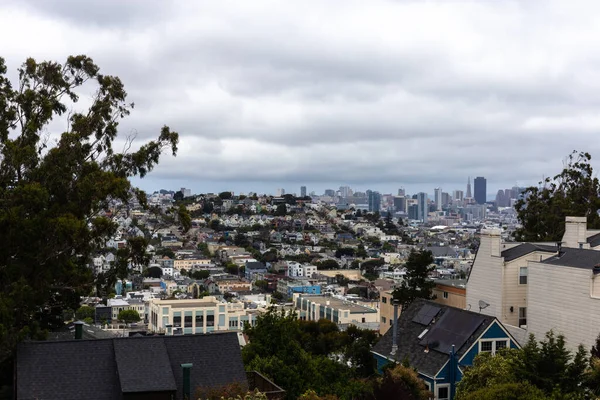 美国加州旧金山 从山顶上俯瞰旧金山市的景象 — 图库照片