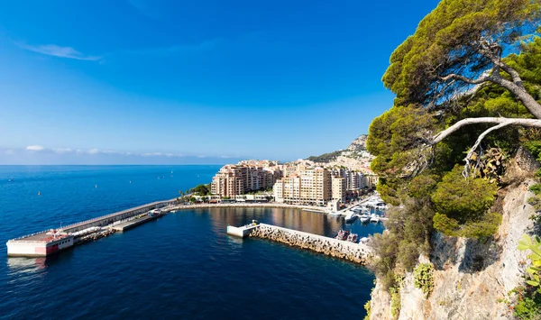 Montecarlo Monako Ağustos 2022 Mavi Gökyüzü Deniz Ile Fontvielle Limanının — Stok fotoğraf