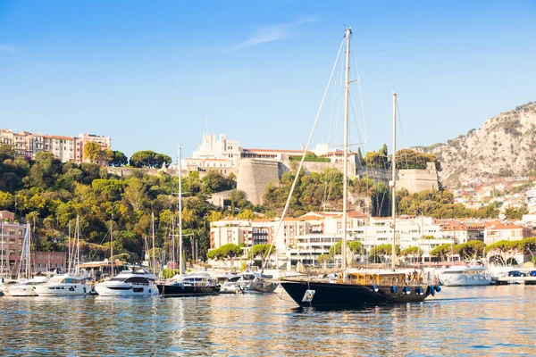 Monte Carlo Monako Ağustos 2022 Lüks Yatları Tekneleri Manzarası Olan — Stok fotoğraf