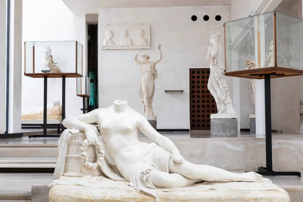 Possagno イタリア 2022年8月 Antonio Canovaコレクション 白い大理石の古典的な彫刻 傑作のギャラリー — ストック写真