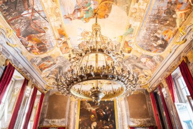 Cenova, İtalya - 8 Ağustos 2023: Palazzo Spinola - Spinola Sarayı antika lüks iç mekan