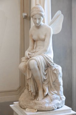 Floransa, İtalya: 28 Aralık 2023. Psyche Terk Edildi Pietro Tenerani, 1819, Carrara mermeri - Ruh 'un Eros' u kaybettiği an