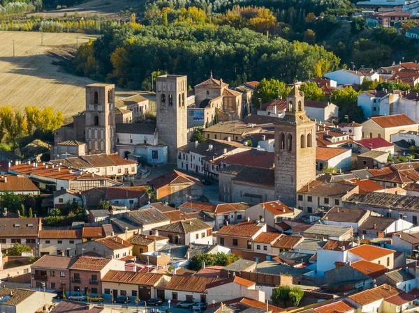 Widok Lotu Ptaka Hiszpańskie Miasto Arevalo Avila Słynnymi Wieżami Kościołów — Zdjęcie stockowe