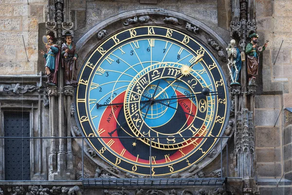 布拉格天文钟 布拉格奥洛日 1410年 的特写 附属于捷克共和国首都布拉格的老市政厅 — 图库照片