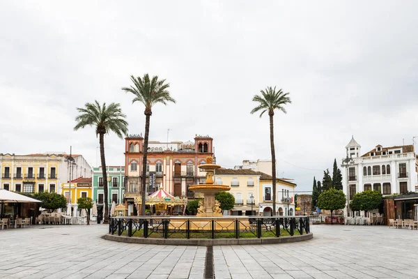 stock image MERIDA, SPAIN - MARCH 5, 2023: Wide-angle view of the Plaza de Espana square in Merida, Spain, on a cloudy day.