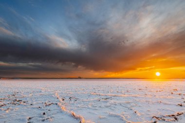 Penahueca Gölü 'nün geniş açılı görüntüsü, Toledo bölgesindeki bir hipertuzlu sulak alan..