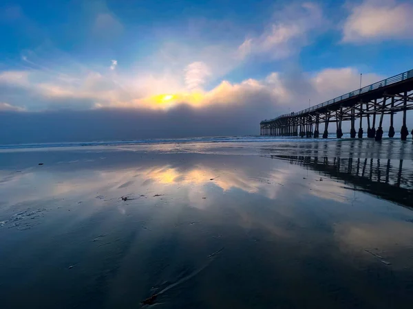 Foggy Sunset Pacific Beach — Fotografia de Stock