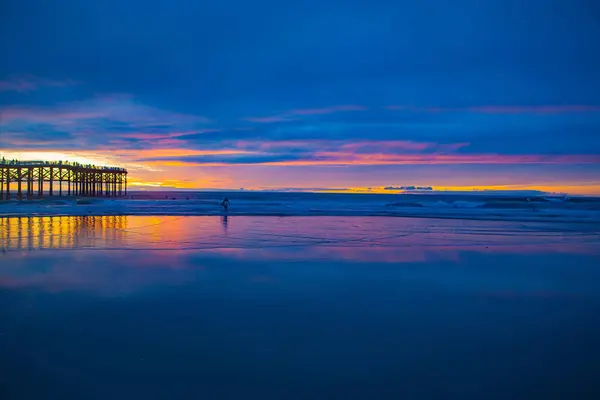 Zonsondergang Bij Pacific Strand San Diego Rechtenvrije Stockafbeeldingen
