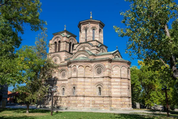 チャーチ ラザリカ クルセヴァック セルビア ラザリカは クリュサックのラザール王子によって建てられた最初の殉教者聖ステファンに捧げられた教会の一般的な名前です — ストック写真