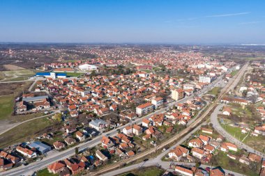 Sırbistan 'ın Kolubarski diskinde yer alan Lajkovac' ın Hava Aracı Görünümü