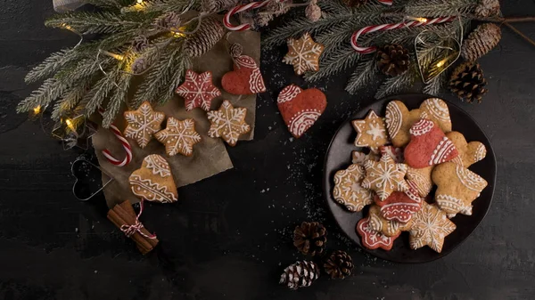 Biscotti Natale Forno Sfondo Scuro Rustico — Foto Stock