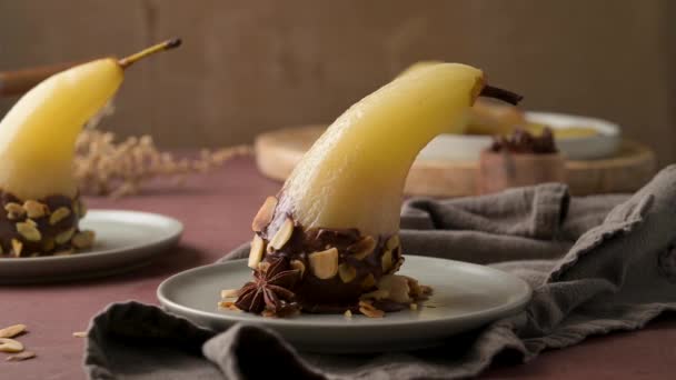 Poire Belle Helene Французький Десерт Виготовлений Груш Які Подаються Шоколадним — стокове відео
