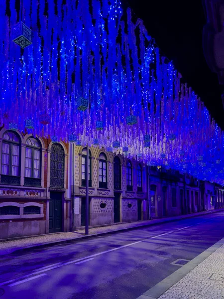 ポルトガル オヴァールの街のクリスマスイルミネーション — ストック写真