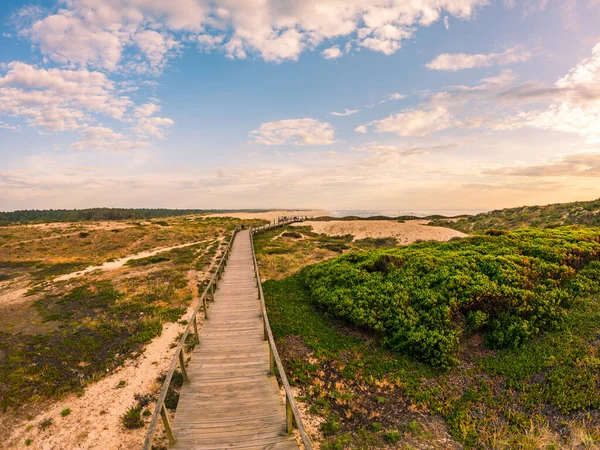 Blick Vom Fußweg Südlich Des Strandes Furadouro Ovar Einem Stürmischen — Stockfoto