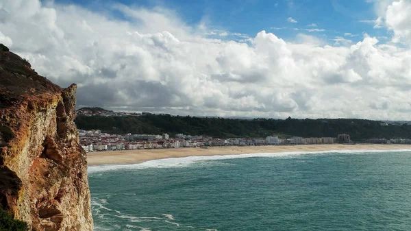 Temporada Playa Con Olas Nazare Portugal —  Fotos de Stock