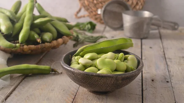 Fresh Raw Green Broad Beans Wooden Table — Stock Photo, Image