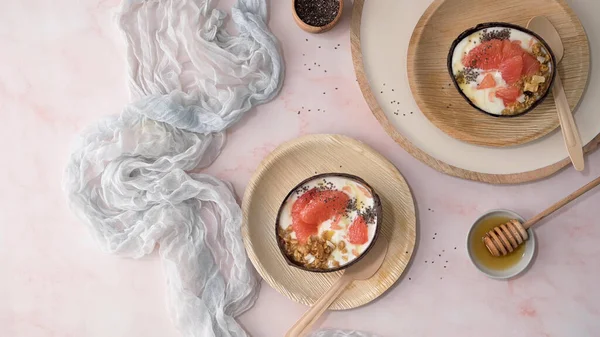 Yogurt Grapefruit Granola Chia Honey Served Half Coconut Shell Rose — kuvapankkivalokuva