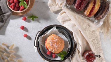 Bolas de Berlim, ya da 