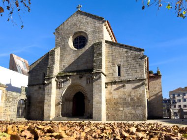 Vila Real, Portekiz - 23 Kasım 2023: Sao Domingos Kilisesi olarak da bilinen Vila Real Se Katedrali.