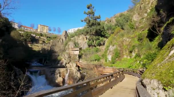 Pohled Pěší Turistiky Corgo River Walkways Vila Real Portugalsko — Stock video