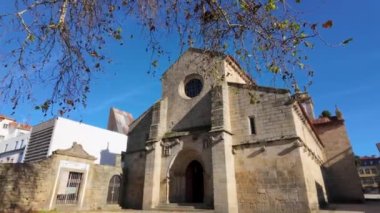 Vila Real, Portekiz - 23 Kasım 2023: Sao Domingos Kilisesi olarak da bilinen Vila Real Se Katedrali.