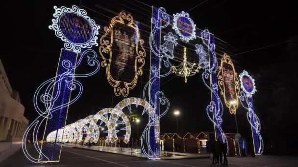 Ματοσινχοσ Πορτογαλια Δεκεμβριου 2023 Χριστουγεννιάτικες Διακοσμήσεις Στους Δρόμους Της Πόλης — Αρχείο Βίντεο
