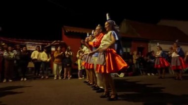 Ovar, Portekiz - 22 Haziran 2024: Rancho da Ribeira So Joo Yürüyüşü. Ribeira, Ovar - Portekiz.