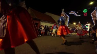 Ovar, Portekiz - 22 Haziran 2024: Rancho da Ribeira So Joo Yürüyüşü. Ribeira, Ovar - Portekiz.