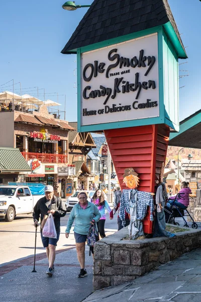 Gatlinburg Tennessee Oktober 2022 Straßenansicht Der Beliebten Touristenstadt Gatlinburg Tennessee — Stockfoto