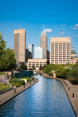  Indianapolis şehir merkezi Indiana Kanal manzaralı gökyüzü