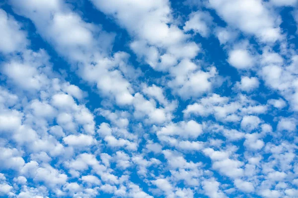 Cielo Fondo Con Nubes Imágenes de stock libres de derechos