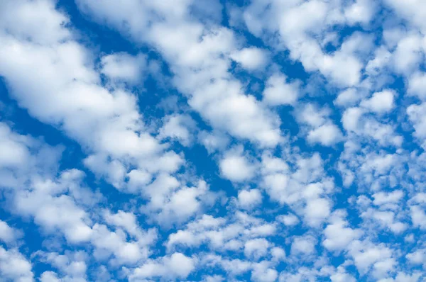 Cielo Sfondo Con Nuvole Immagine Stock