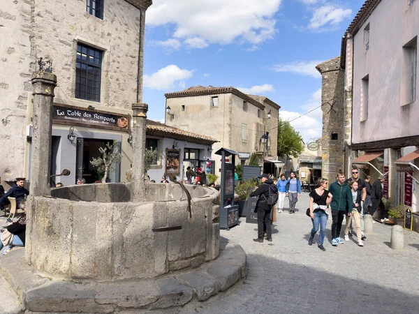 Carcassonne France April 2023 People Strolling Alley Old Town Carcassonne — Stock Photo, Image