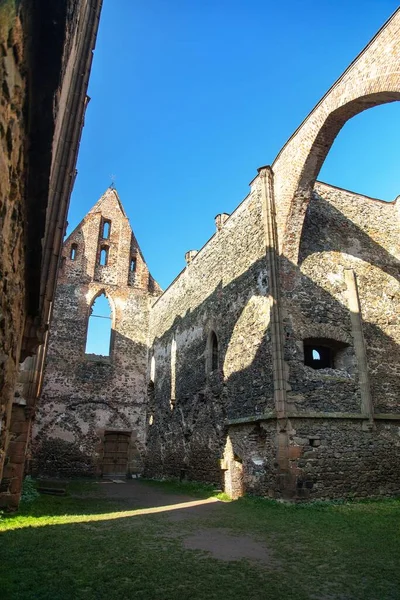 Rosa Coeli Ruinas Iglesia Monasterio Dolni Kounice Cerca Ciudad Ivancice —  Fotos de Stock