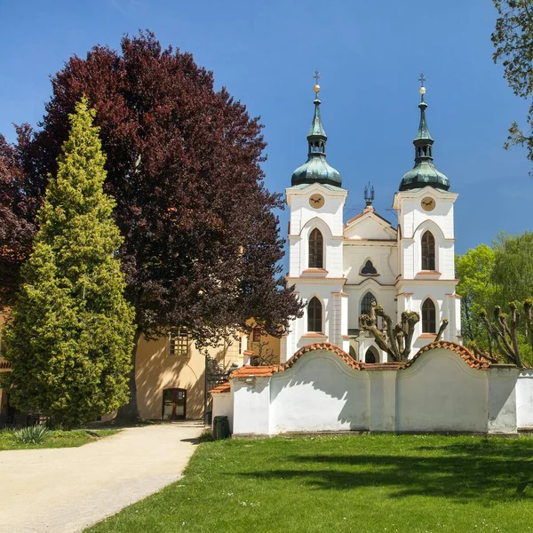 Zeliv Premonstratensian修道院的教堂 捷克共和国Vysocina地区Pelhrimov区Jan Blazej Santini Aichel的巴洛克建筑 — 图库照片