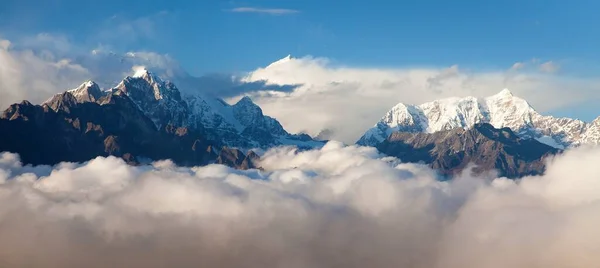 Večerní Sluncem Zbarvený Pohled Vrchol Hory Makalu Nepál Himaláje — Stock fotografie