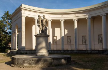 Three Graces Tapınağı, yerel adı Tri Gracie, Lednice ve Valtice bölgesi, Güney Moravya, Çek Cumhuriyeti