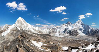 Everest Dağı ve Pumori Zirvesi, himalaya Dağı, Himalayalar 'ın Kala Patthar' ı ve Khumbu Buzulu 'ndan Everest ana kampı, Khumbu Vadisi, Sagarmatha Milli Parkı, Nepal