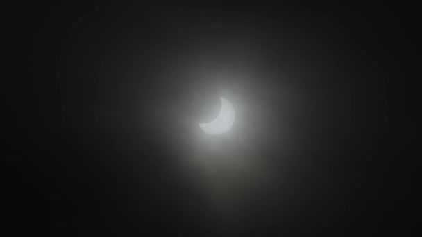 Imagens Portáteis Eclipse Solar Parcial Filmado Durante Dia Com Lua — Vídeo de Stock