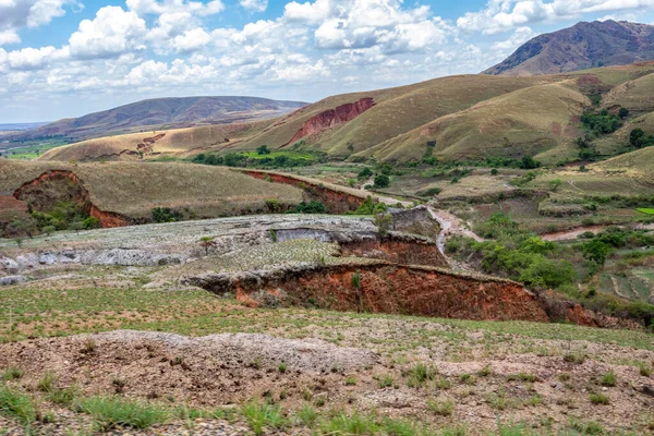 Lerombolt Madagaszkári Táj Mandoto Vakinankaratra Tartomány Erdőirtott Hegyvidéki Vidék Erózióval — Stock Fotó