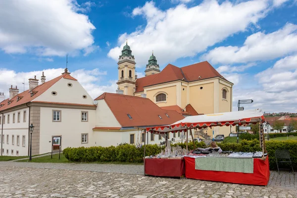 Valtice Česká Republika Května 2023 Barokní Kostel Nanebevzetí Panny Marie — Stock fotografie
