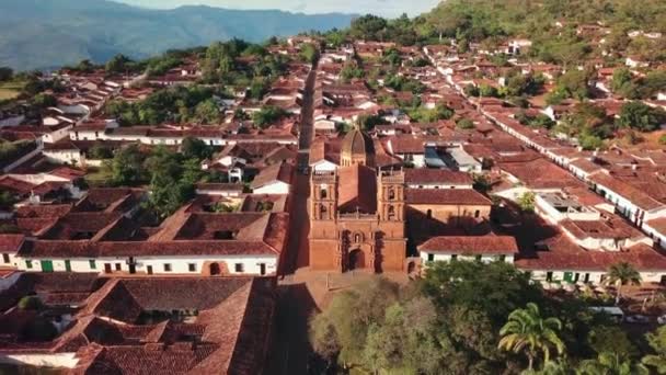 从空中俯瞰遗产城Barichara 桑坦德省历史名城 街道铺满鹅卵石 还有美丽的殖民建筑 哥伦比亚最美丽的城镇 — 图库视频影像