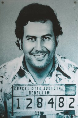 Medellin, Kolombiya - 9 Aralık 2023: Dinlenmiş ünlü uyuşturucu satıcısı Pablo Escobar 'ın Açık Hava Müzesi' nde çekilmiş fotoğrafı.