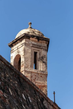 Castillo San Felipe de Barajas, Kolombiya 'nın Karayipler kıyısındaki Kartagena de Indias şehrinin stratejik konumundaki kale..