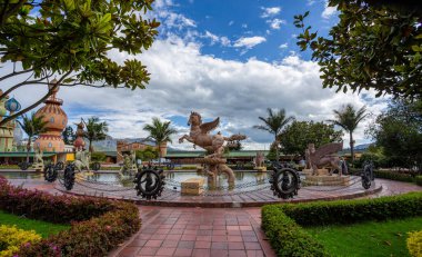 Biopark Wakata, Jaime Duque Park 'taki Mitolojik Çeşme, Bogota, Kolombiya' nın Tocancipa belediyesinde aile odaklı eğlence parkı..