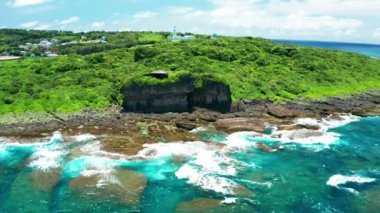 Kenting Ulusal Parkı ve Eluanbi Deniz Feneri, Tayvan.