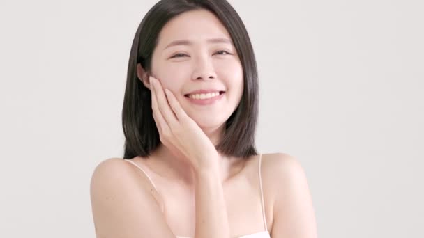 Close Asiático Jovem Rosto Beleza Com Clean Fresh Skincare Feminino — Vídeo de Stock