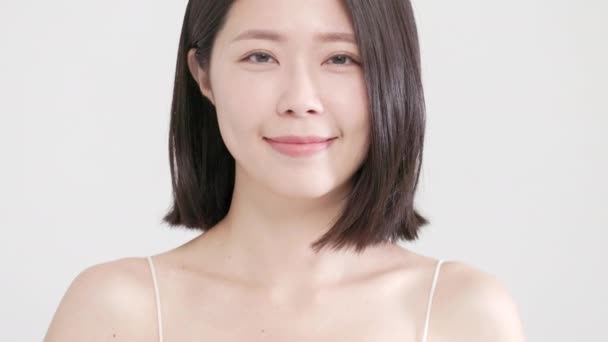 Close Aziatische Jong Schoonheid Glimlachende Gezichtsverzorging Vrouw Persoon Gezicht — Stockvideo